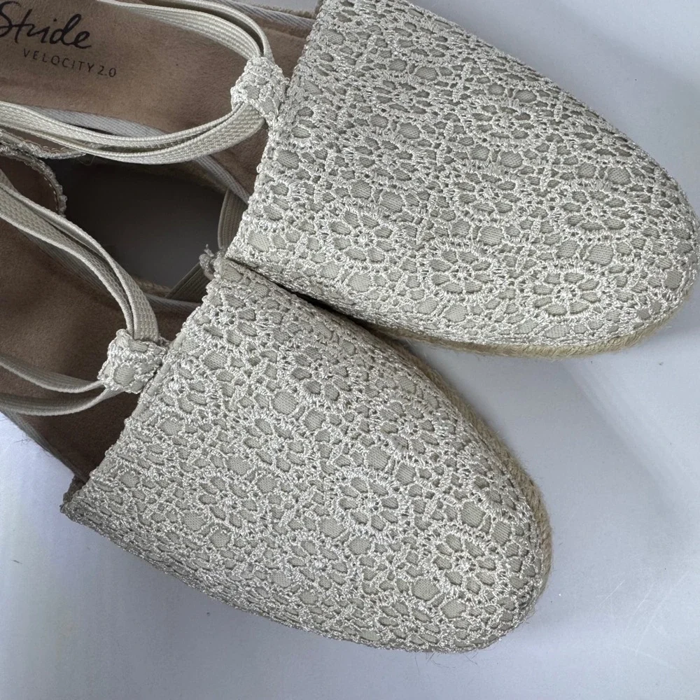 Lifestride Katrina 2‎ Espadrille wedge black lace Sz 11W slingback Women Sandals
